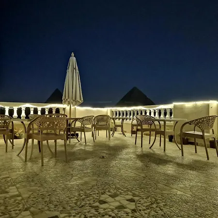 Pyramids Stars View Inn
